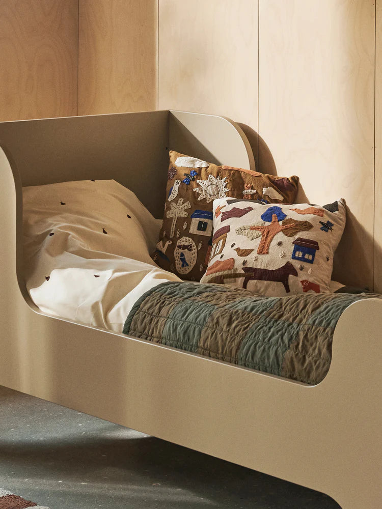 Village Cushion