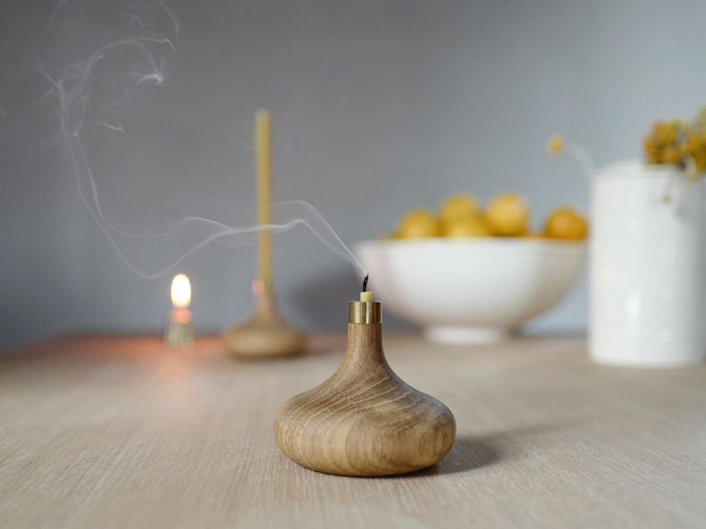 Candle Holder Oak - Kerzenständer