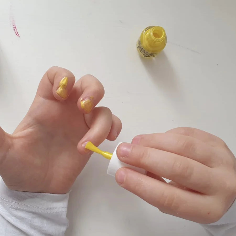Kindernagellack - Glitzergelb