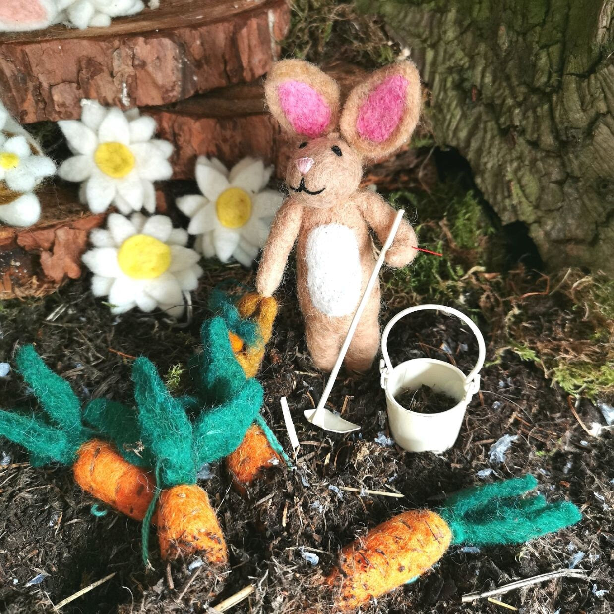 Rory the Rabbit - Filzhase