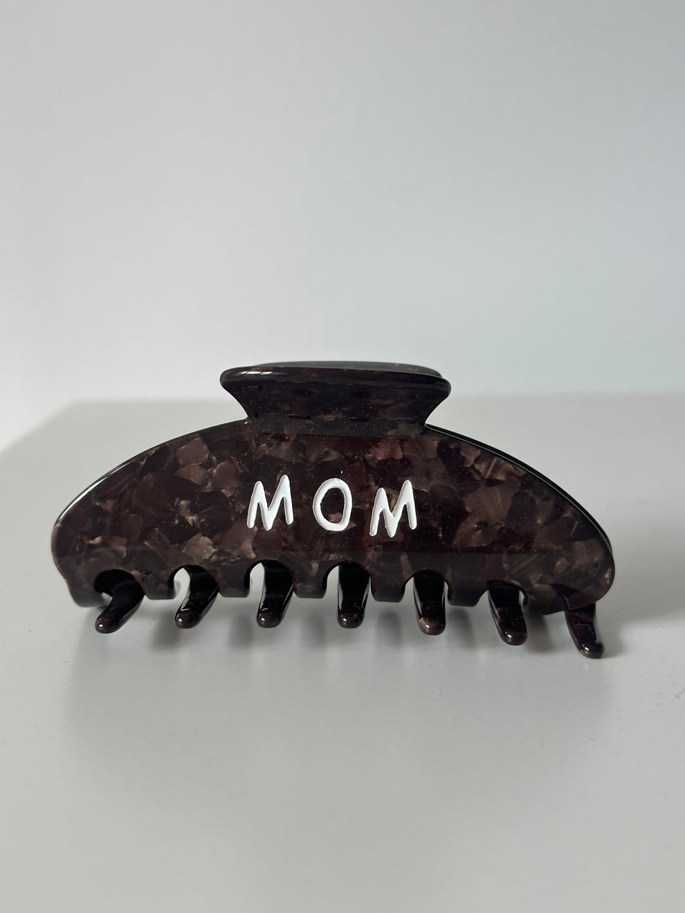 Mom Clip - Dunkel