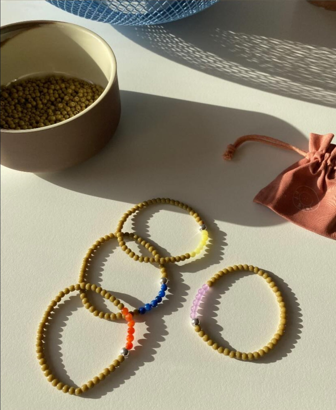 Perlenarmband Oliv/Bunt - Bybjør