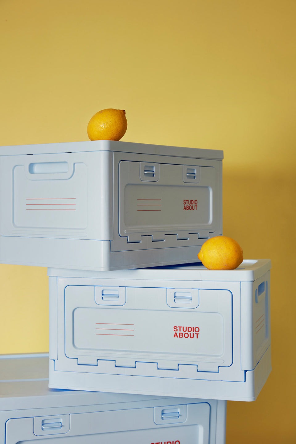Box Hellblau