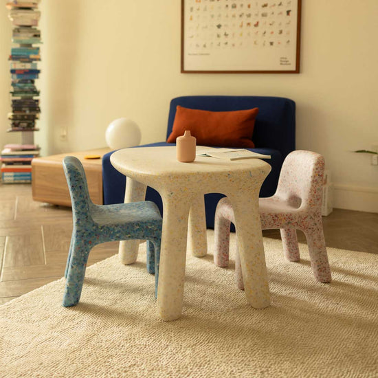 Charlie Chair - Strawberry