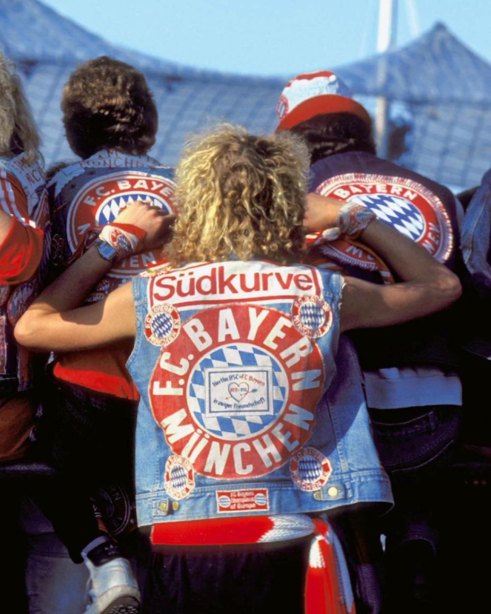 FC Bayerm München: 125 Jahre Mia San Mia - Sachbuch